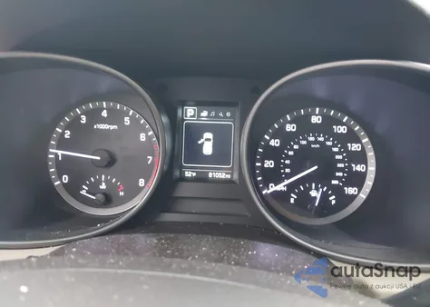 2018 Hyundai Santa Fe Sport 2.4L z USA, uszkodzony, nr VIN 5XYZTDLB2JG567910